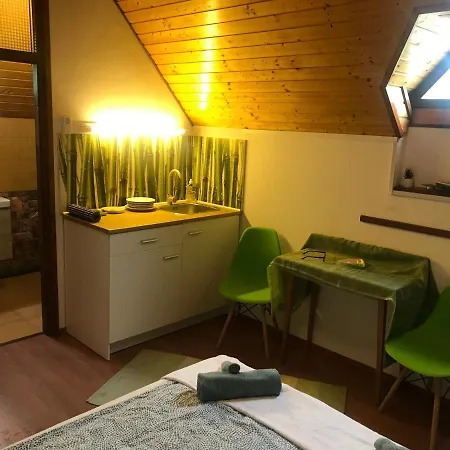 Apartamento Balaton Garden Balatongyörök