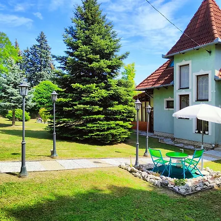 Balaton Garden Balatongyorok